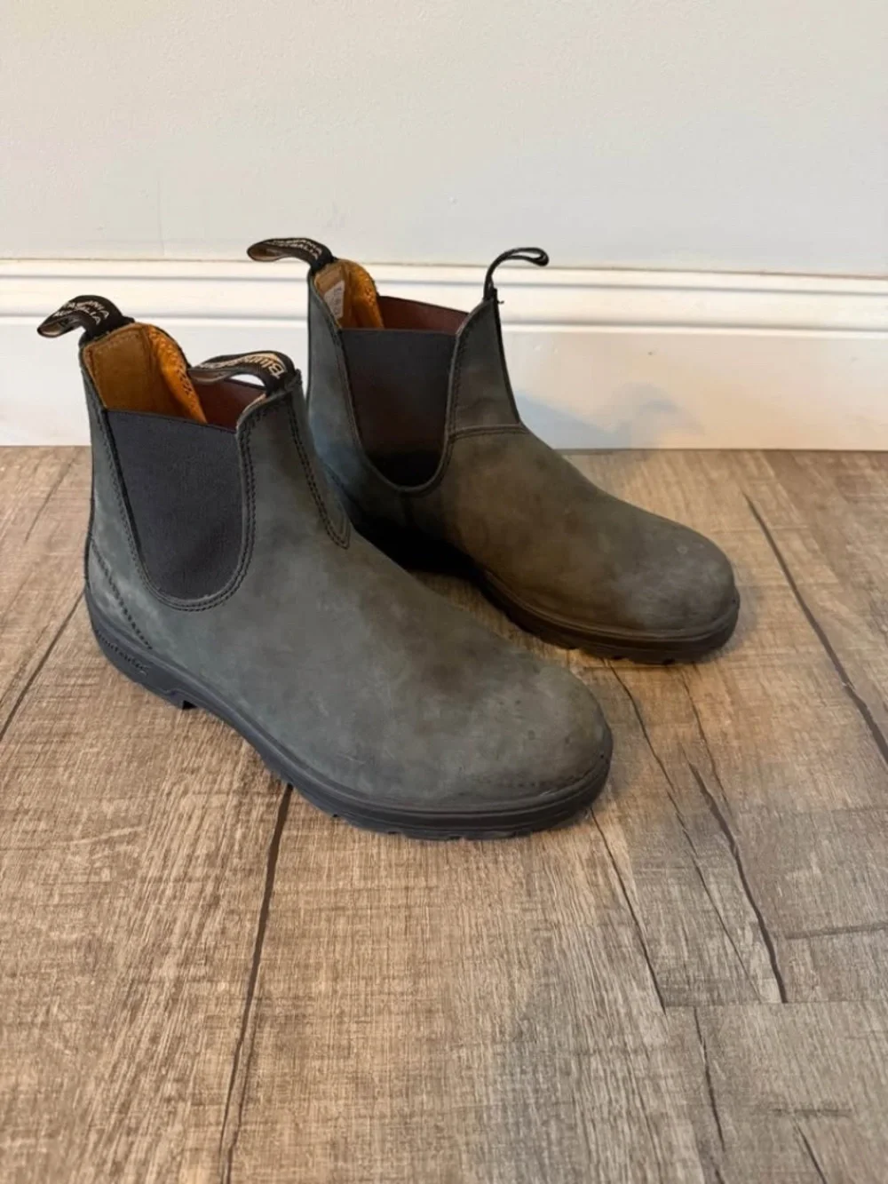 Men’s Blundstone Boots - Like New! Size 8.5 AU/9.5 US